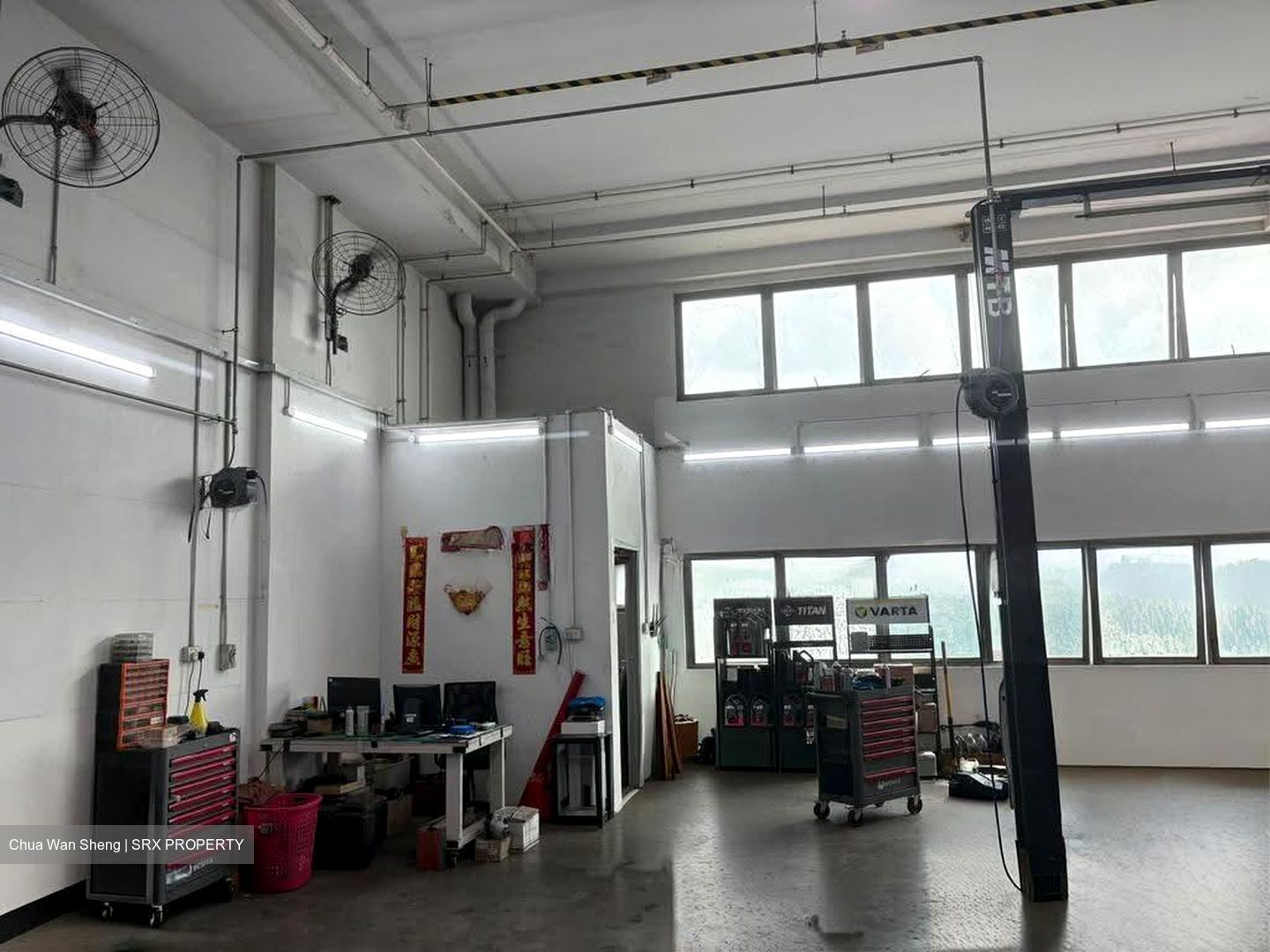 Premier @ Kaki Bukit (D14), Factory #611010461